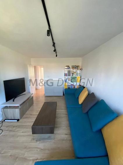 Apartament cu 2 camere decomandat în Mircea cel Bătrân