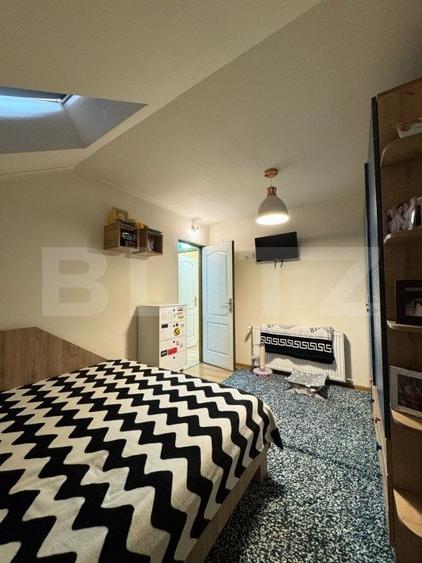 Apartament cu 4 camere decomandat, mobilat în Central