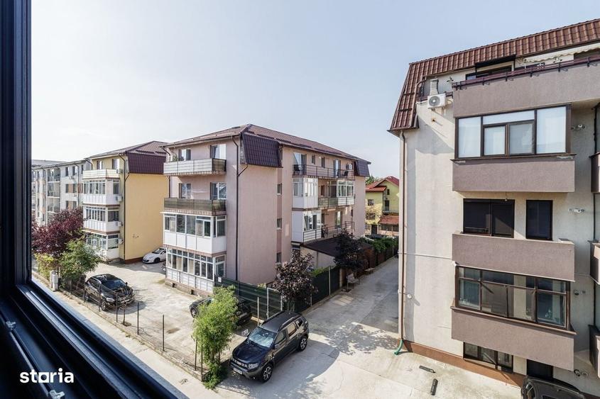 Apartament cu 2 camere decomandat în Roșu