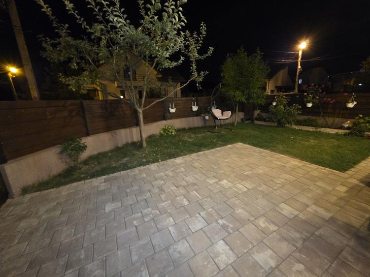Casă cu 3 camere în Uiasca