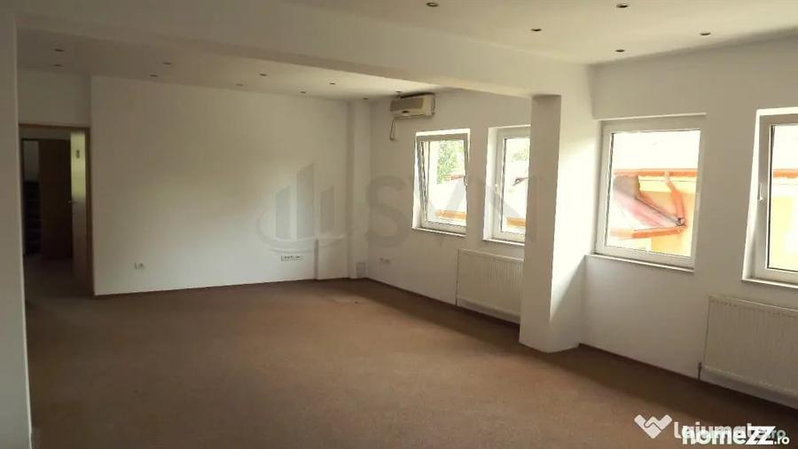 Casă cu 21 camere cu Teren 530 Mp în Cotroceni