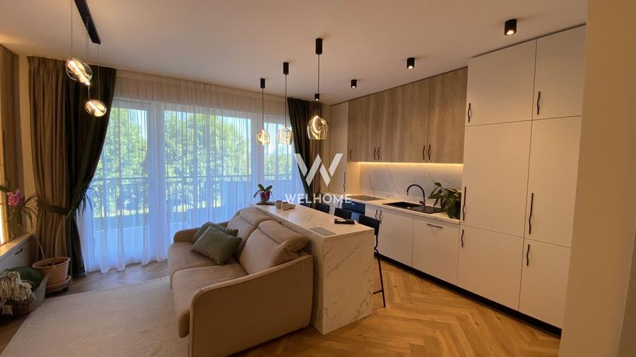 Apartament cu 3 camere semidecomandat, mobilat în Turnișor