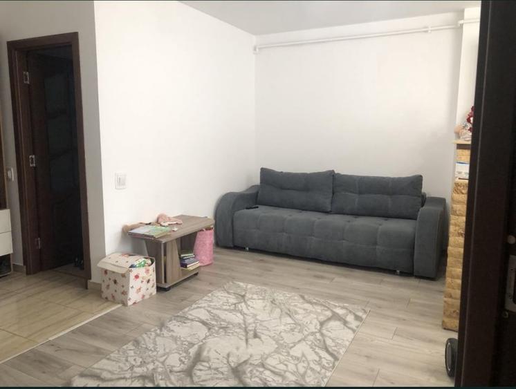 Apartament cu 2 camere decomandat, mobilat în Florești — fotografia 2