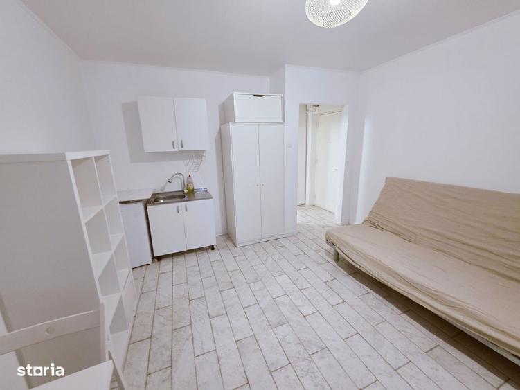 Garsonieră, mobilată în Sala Palatului