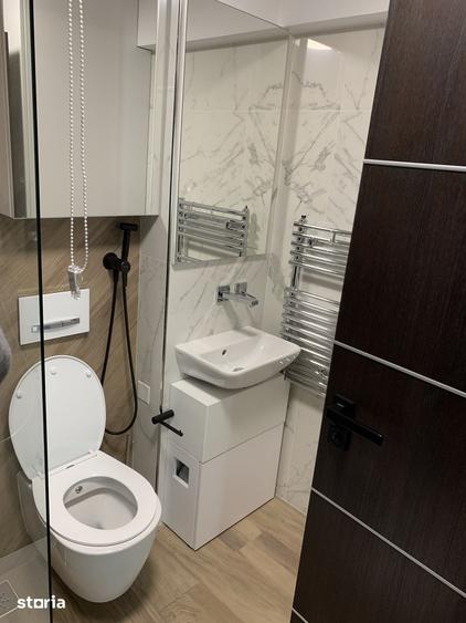 Apartament cu 2 camere decomandat în Independenței