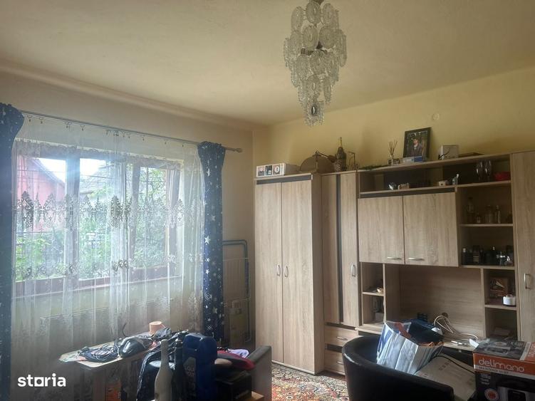 Casă cu Teren 471 Mp în Central