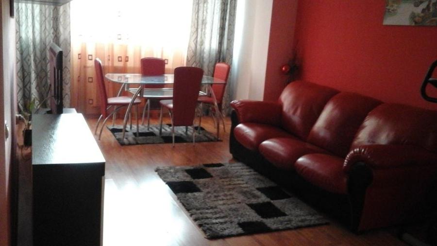 Apartament cu 3 camere decomandat în Dosu Bricii