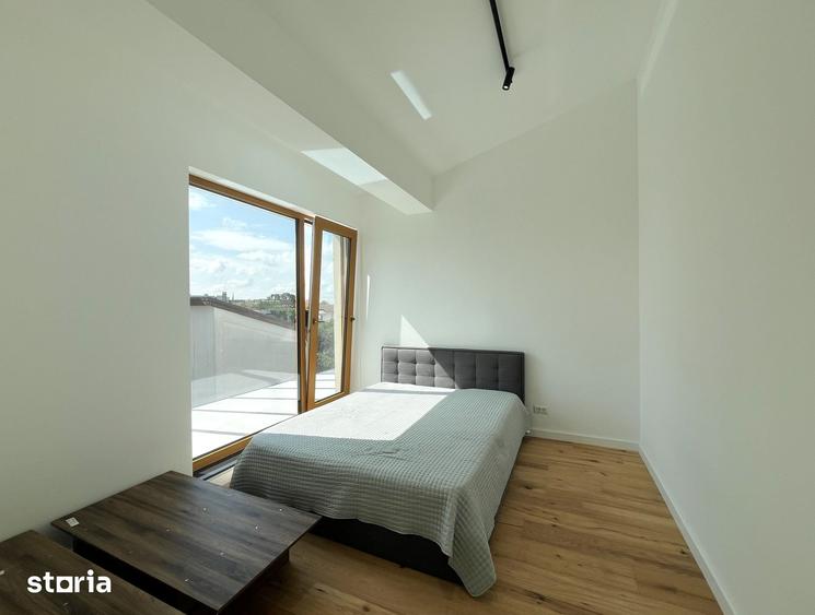 Apartament cu 2 camere semidecomandat în Grivița