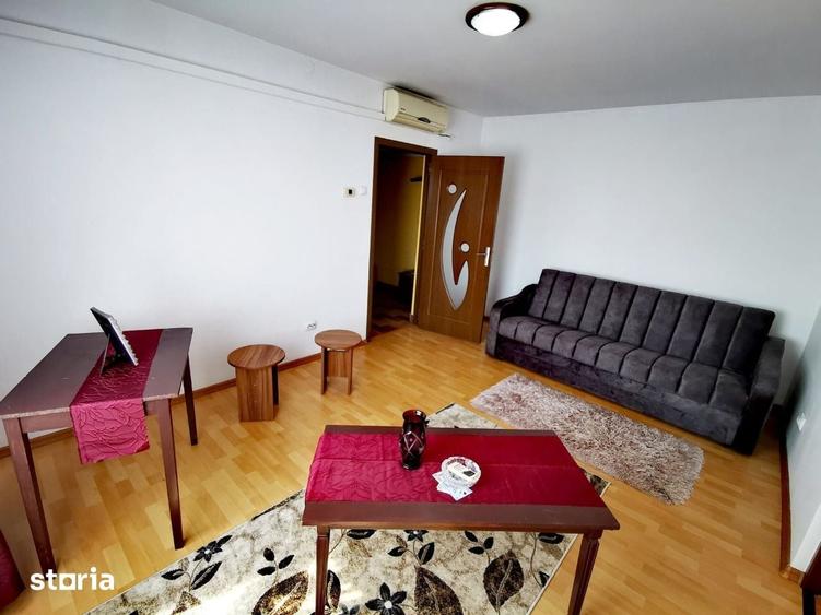 Apartament cu 2 camere nedecomandat în Podu Roș
