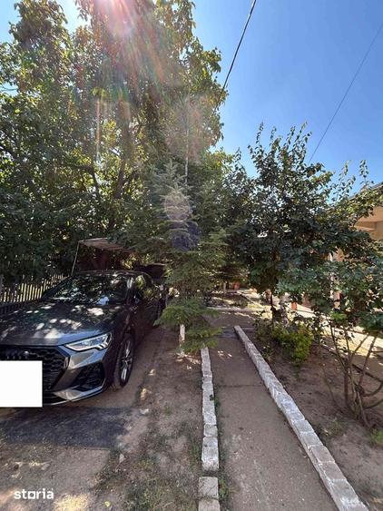 Casă cu 4 camere cu Teren 1000 Mp în Smârdan