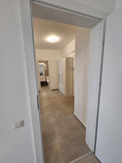 Apartament cu 2 camere decomandat, mobilat în Parcul Carol