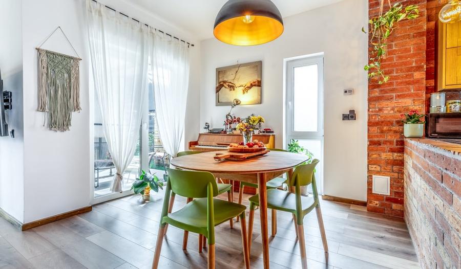 Duplex cu 4 camere cu Canalizare în Florești