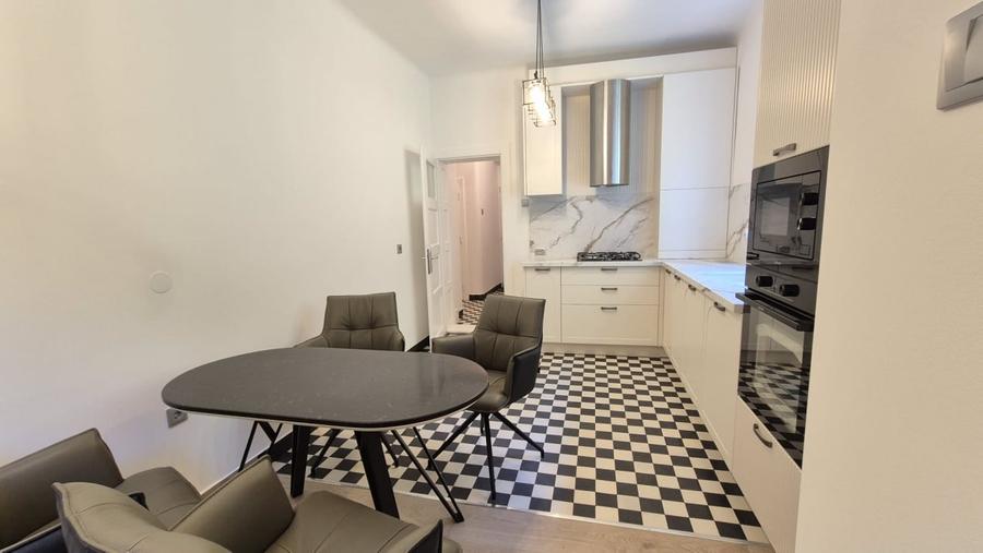 Apartament cu 2 camere circular, mobilat în Centrul Istoric