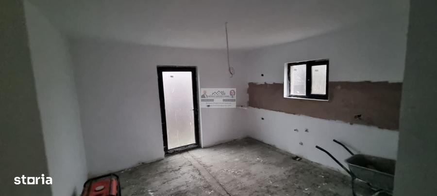 Casă cu 4 camere în Giurgeni