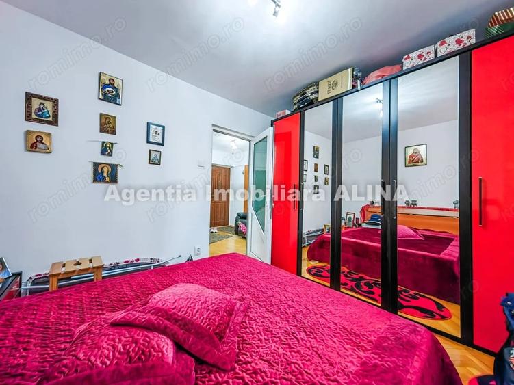 Apartament cu 2 camere decomandat în Decebal