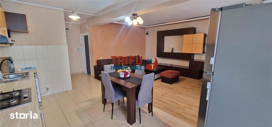 Apartament cu 3 camere decomandat în Cetate