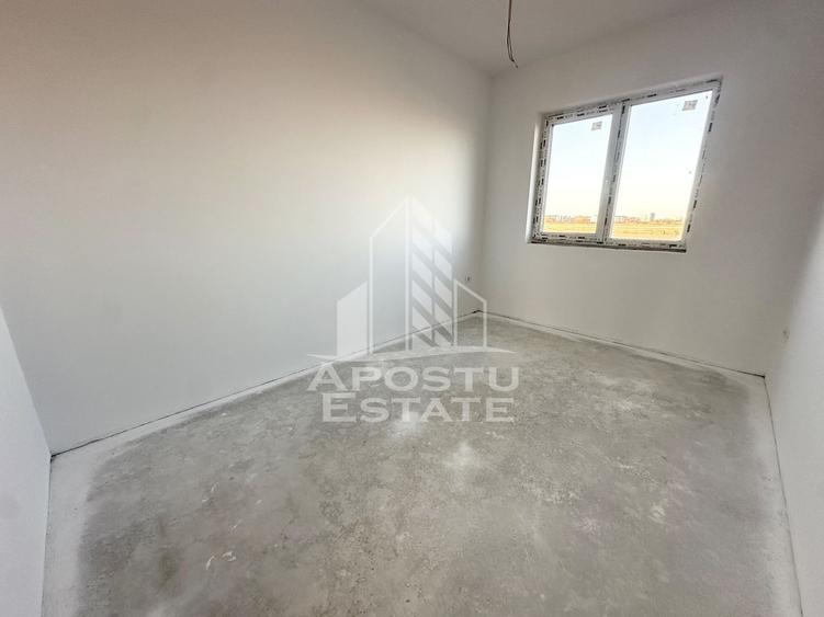Duplex cu 4 camere cu Canalizare în Giroc