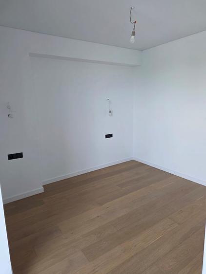 Apartament cu 2 camere decomandat în Pipera