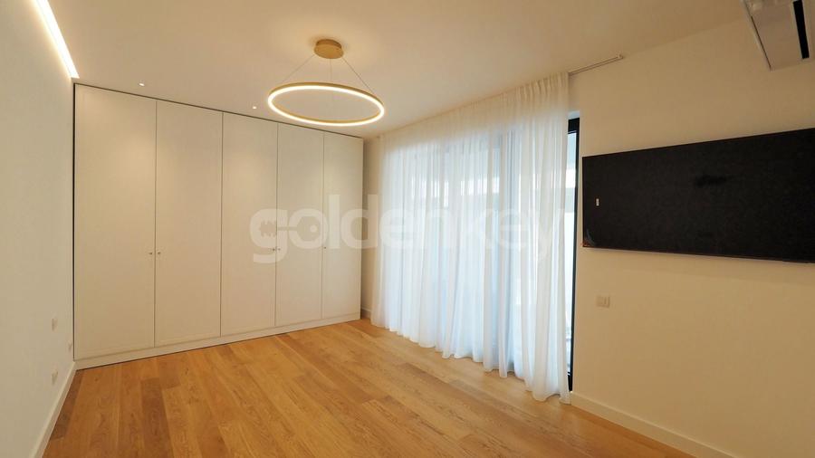 Apartament cu 4 camere decomandat, mobilat în Herăstrău