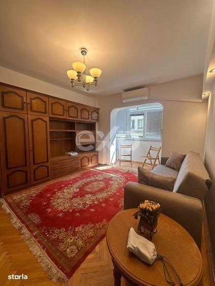 Apartament cu 3 camere semidecomandat în Kogălniceanu