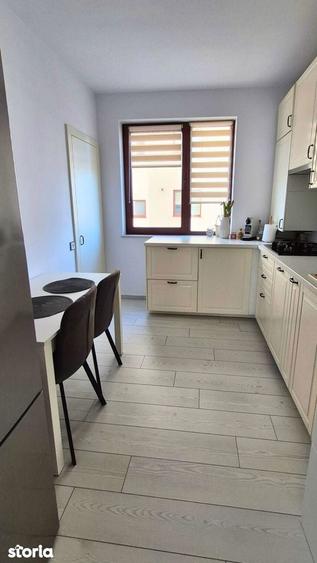 Apartament cu 3 camere în Becaș