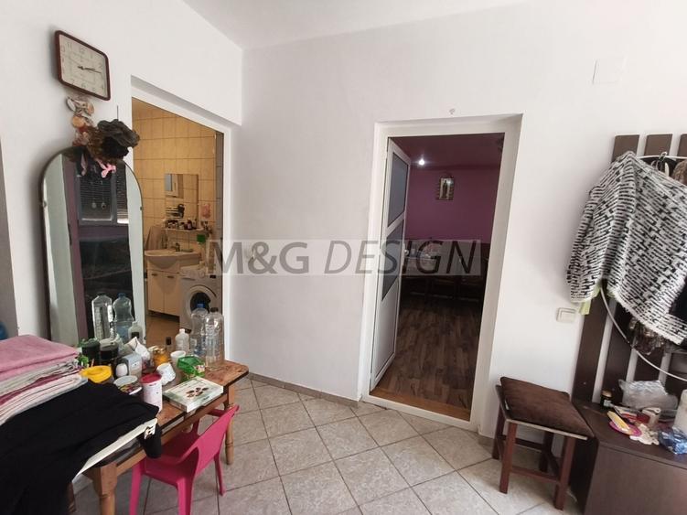 Casă individuală cu 7 camere cu Canalizare în Biled