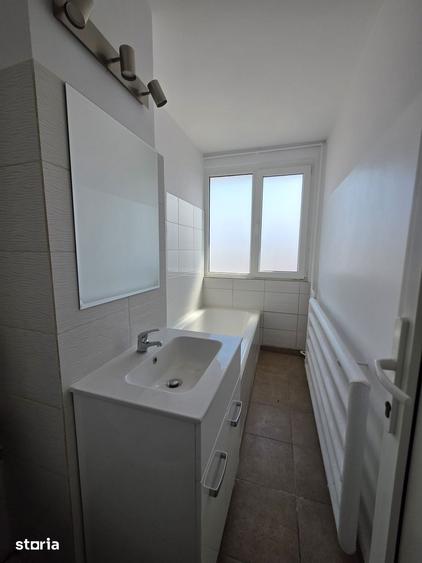 Apartament cu 2 camere semidecomandat în Timpuri Noi
