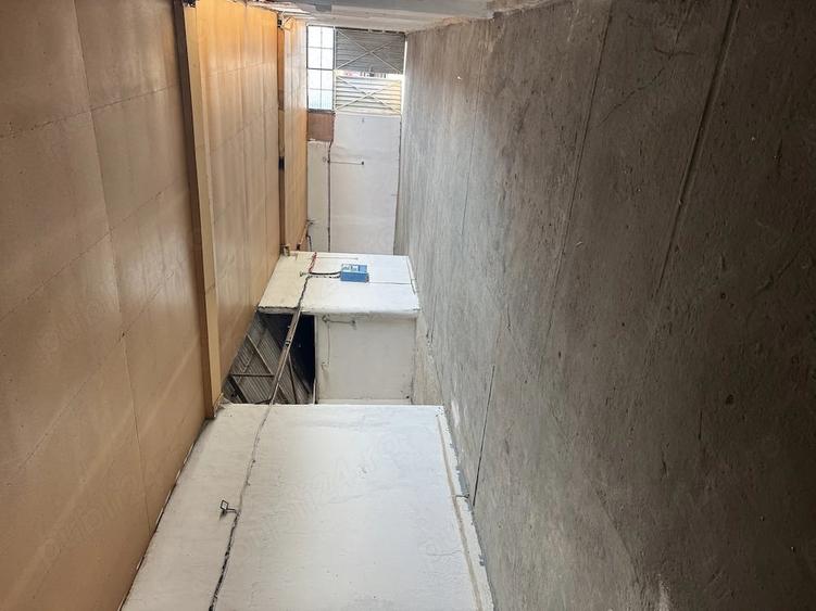 Spațiu comercial, de 400 mp, în Central