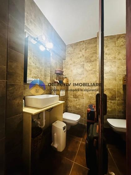 Apartament cu 3 camere decomandat în Central