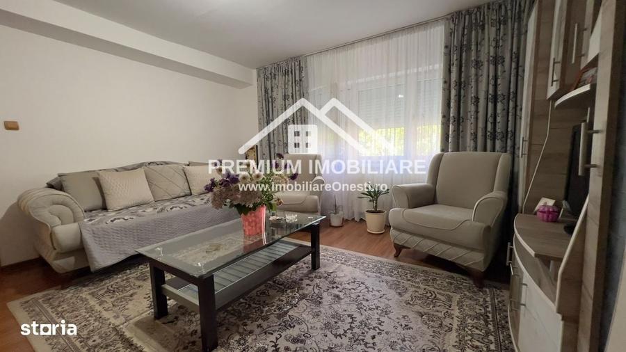 Apartament cu 2 camere decomandat în Central