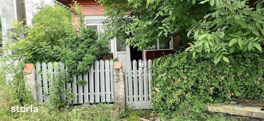 Casă cu 4 camere cu Teren 770 Mp în Ghimpați