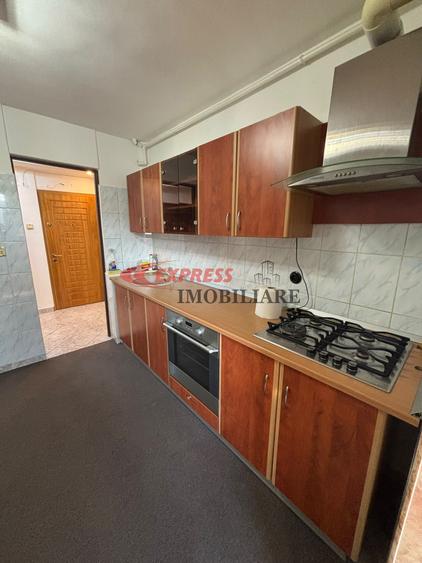 Apartament cu 2 camere decomandat în Dristor