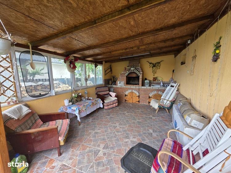 Casă cu 3 camere cu Teren 1700 Mp în Cordun