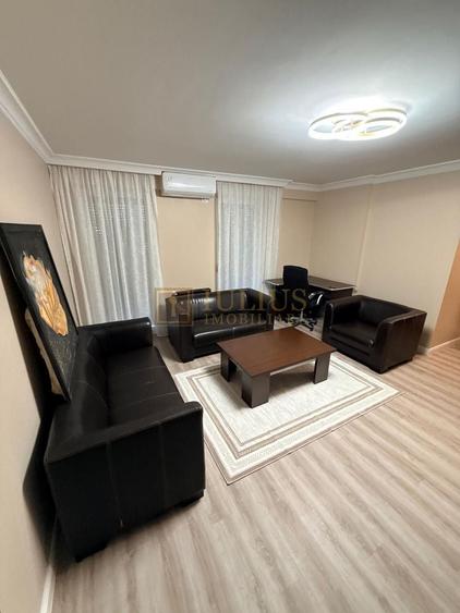 Apartament cu 2 camere semidecomandat, mobilat în Lipovei