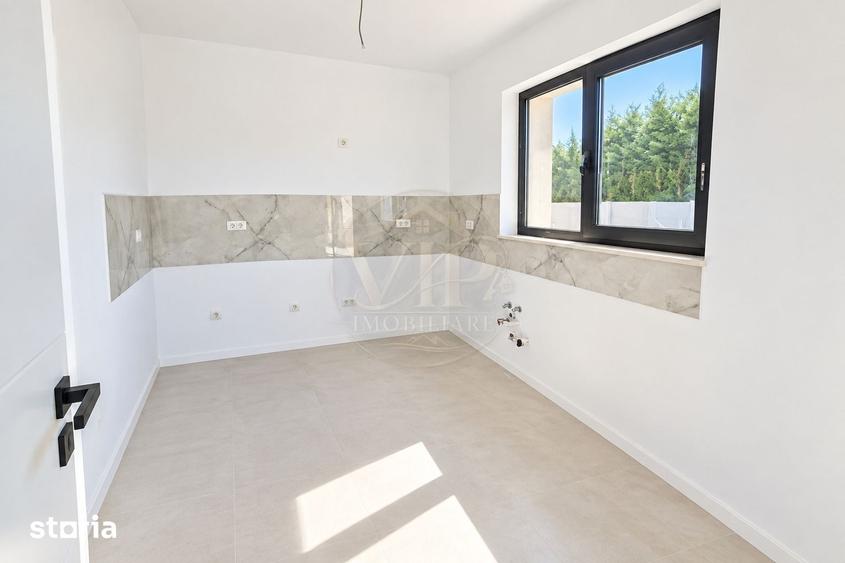 Casă cu 3 camere cu Teren 300 Mp în Micești