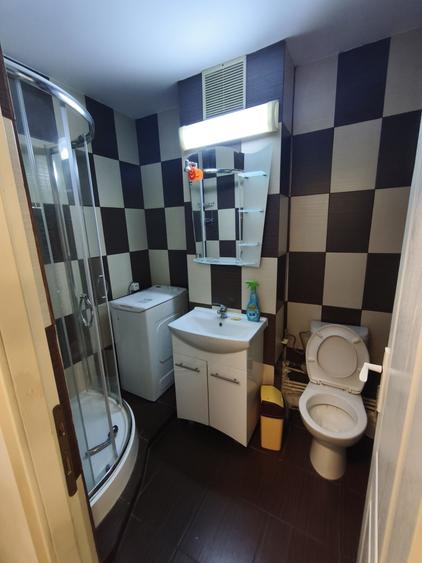 Apartament cu 2 camere decomandat în Albești