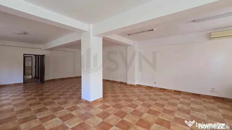 Casă cu 7 camere cu Teren 300 Mp în Rahova