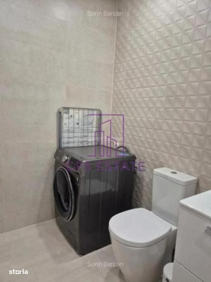 Apartament cu 2 camere semidecomandat, mobilat în Central