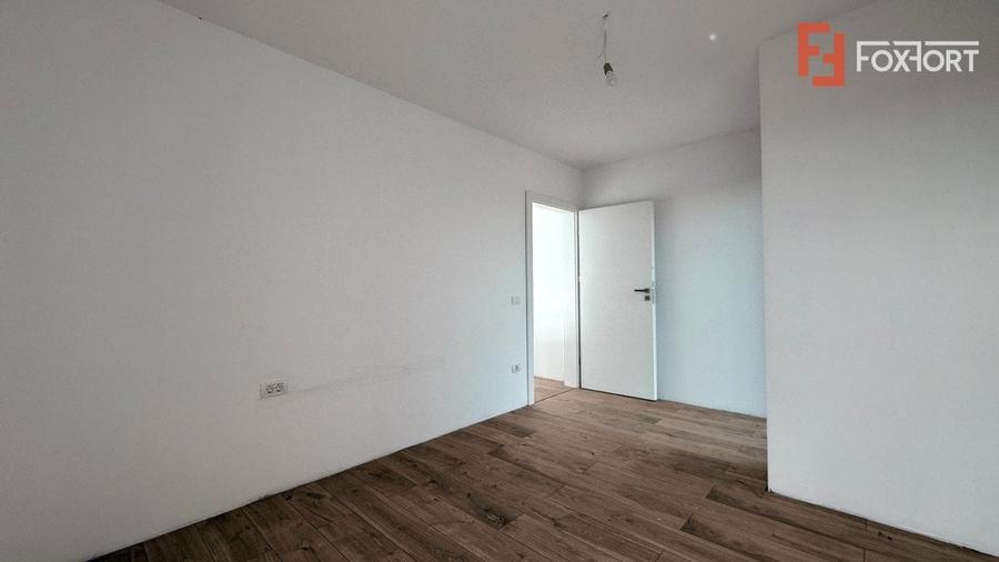 Duplex cu 4 camere cu Canalizare în Giarmata-Vii