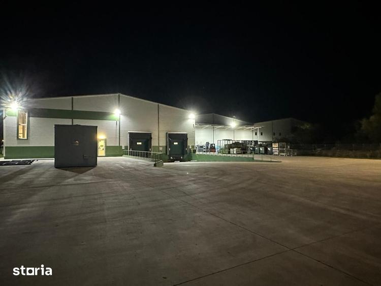 Spațiu comercial, de 7,800 mp, în Central