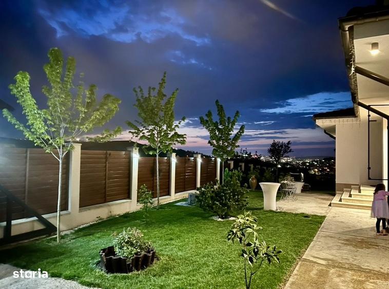 Casa cu 4 camere, in curte, finisaje high-quality - 13