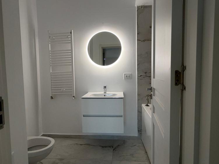 Apartament cu 2 camere decomandat în Militari