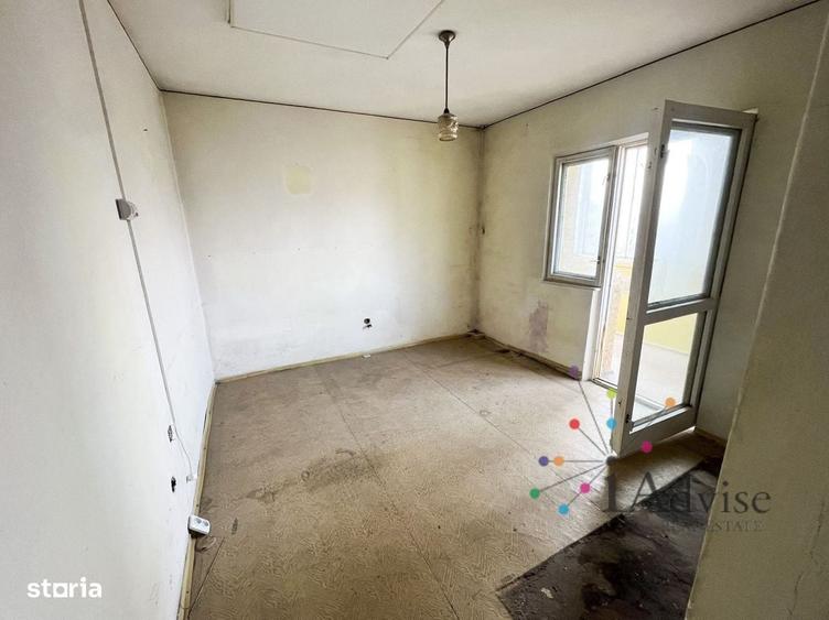 Apartament cu 3 camere decomandat în Griviței