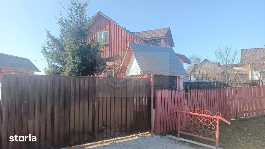 Casă cu 3 camere cu Teren 620 Mp în Coșna