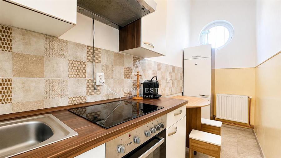 Apartament cu 2 camere decomandat în Central
