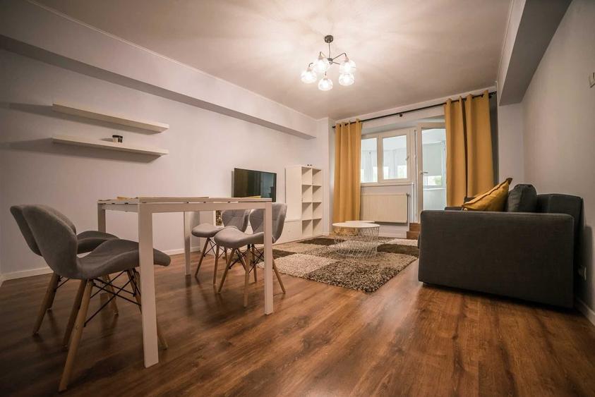 Apartament cu 2 camere decomandat în Exterior Vest