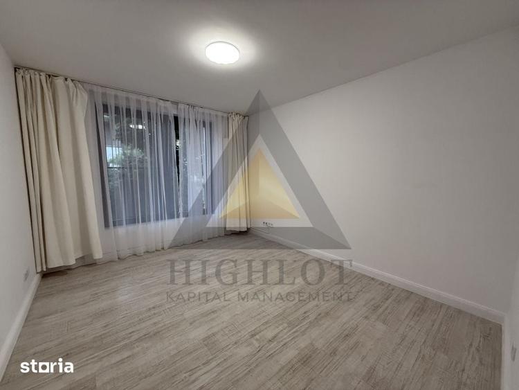 Casă cu 10 camere cu Teren 755 Mp în Nord