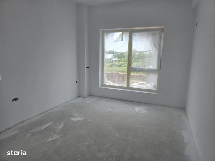 Casă cu 3 camere cu Teren 220 Mp în Central