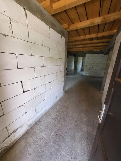 Casă individuală cu 4 camere cu Teren 1233 Mp în Odaia Manolache