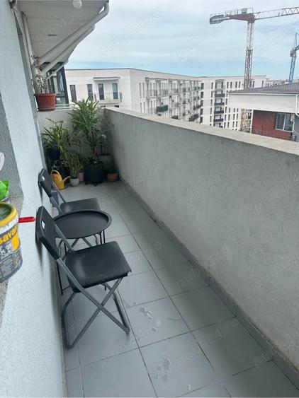 Apartament cu 3 camere decomandat în Apărătorii Patriei
